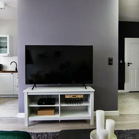 Malta Comfort Wes Quality 포즈난